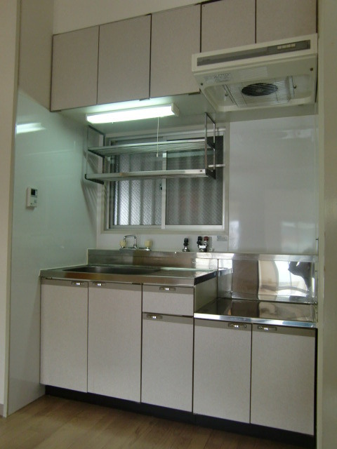 カンタル御影（旧レジデンス御影）のキッチン