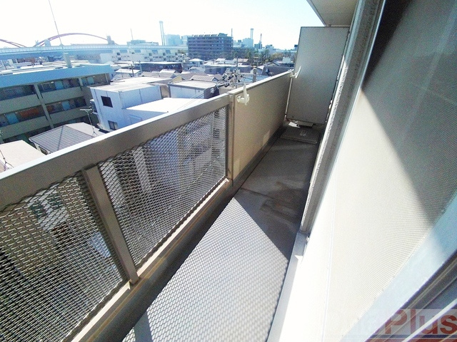 カンタル御影（旧レジデンス御影）のバルコニー