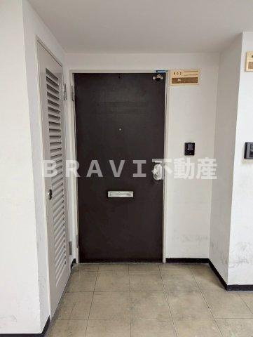 大手前ストークマンション BRAVI不動産の玄関|【大手前ストークマンション】
