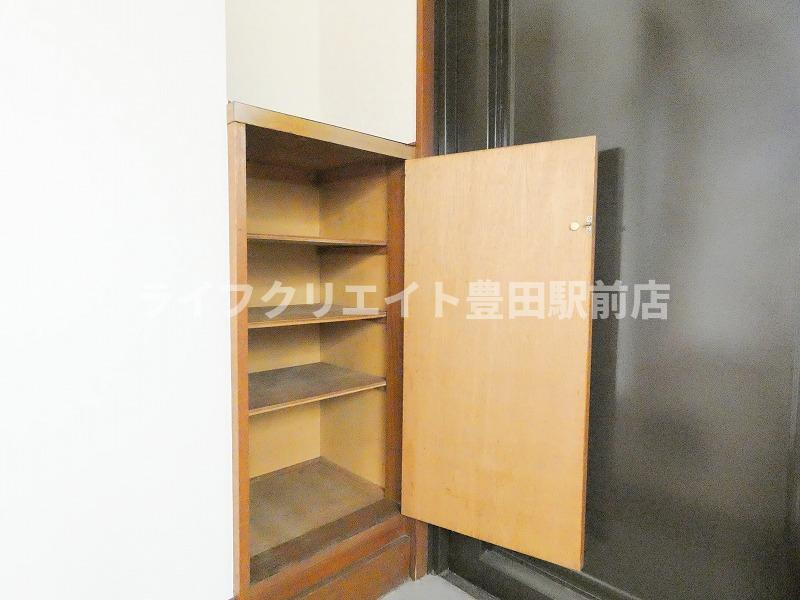 阿川マンションの収納