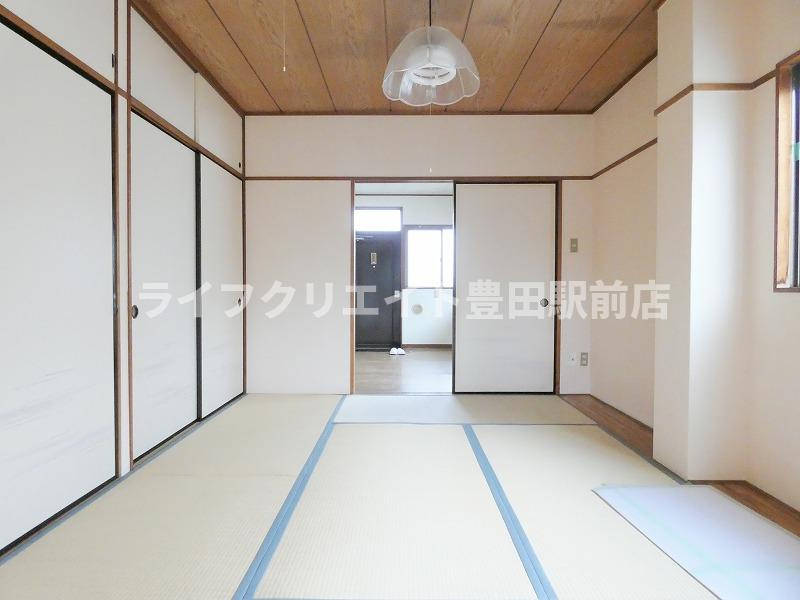 阿川マンションの和室