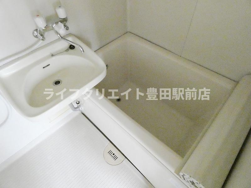 阿川マンションの浴室