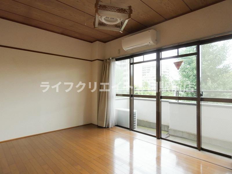 阿川マンションの内装