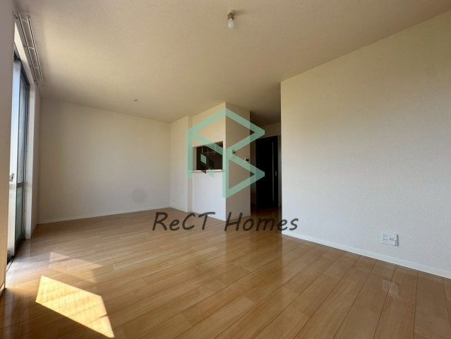 シャーメゾン姫路駅東の居間・リビング