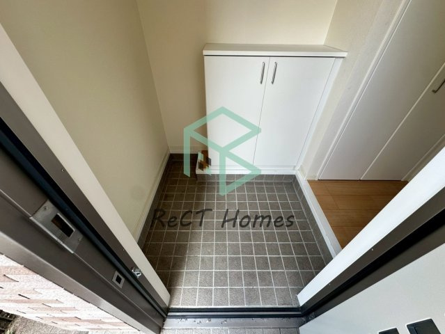 シャーメゾン姫路駅東の玄関