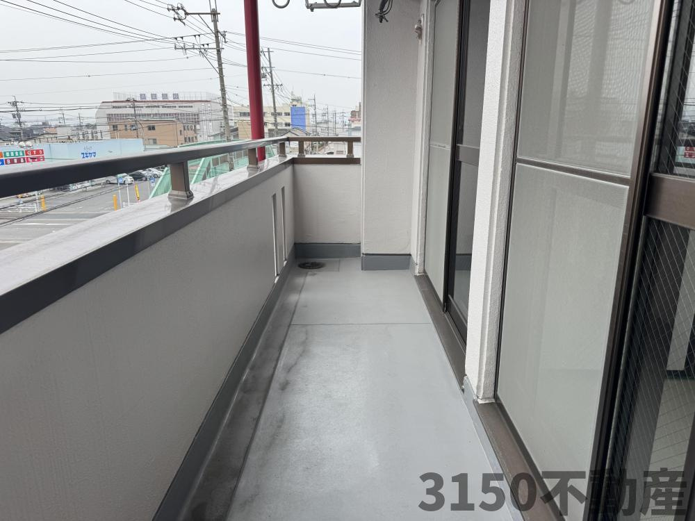 ハウス城東のバルコニー