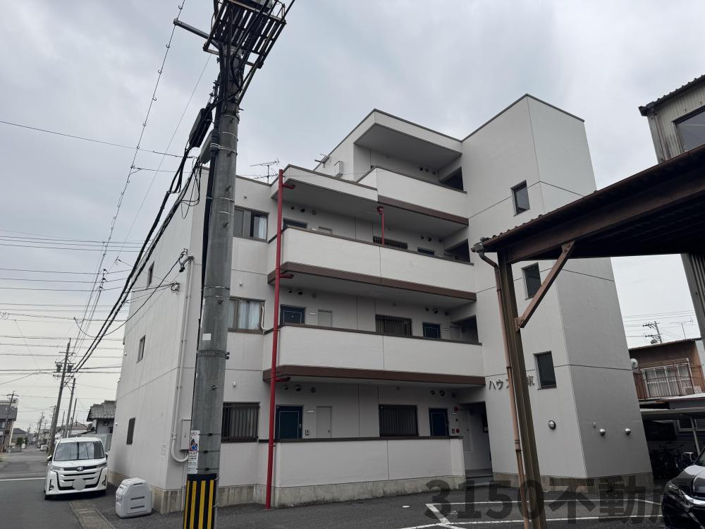 ハウス城東の外観