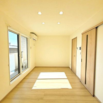 熊本市東区神園１丁目のアパートの洋室