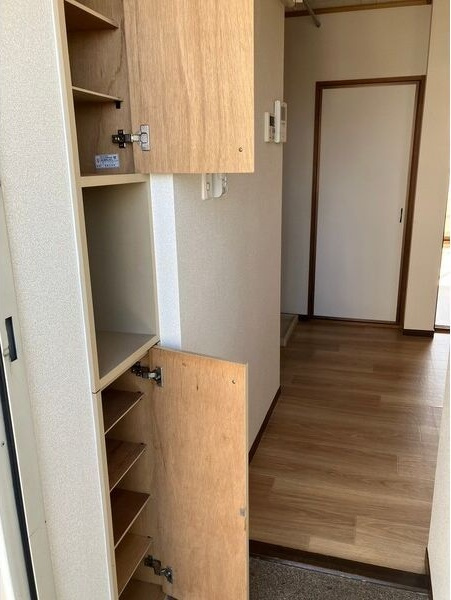 セラミック加藤の玄関