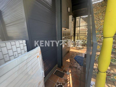 【ロビー】 | イギー久原 | ロビーです