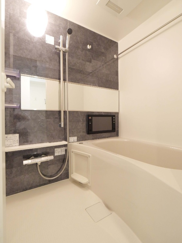 プレジオ永和ASIANの浴室