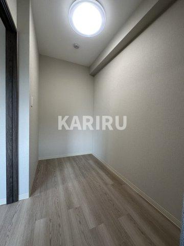 ArtizA京橋WESTの洋室