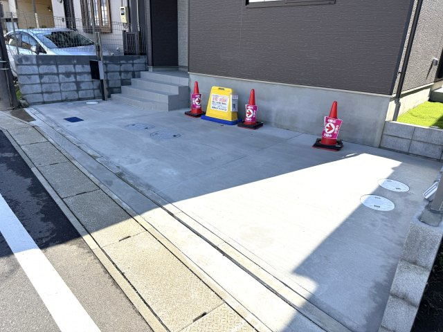 市川市稲越１丁目新築戸建の駐車場|駐車スペース完備