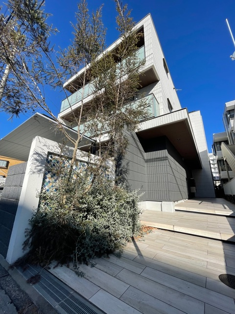 ＤＥＬＩＣＩＯＵＳ　ＬＩＦＥ　ＡＰＡＲＴＭＥＮＴＳの外観|耐震耐火旭化成ヘーベルメゾン