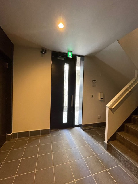 ＤＥＬＩＣＩＯＵＳ　ＬＩＦＥ　ＡＰＡＲＴＭＥＮＴＳのロビー