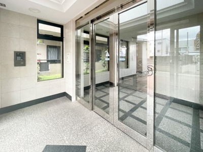 【エントランス】 | ヨークベル武庫川