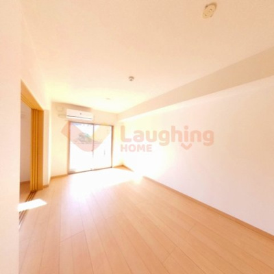 【居間・リビング】 | グリーンキャッスル | 居間です