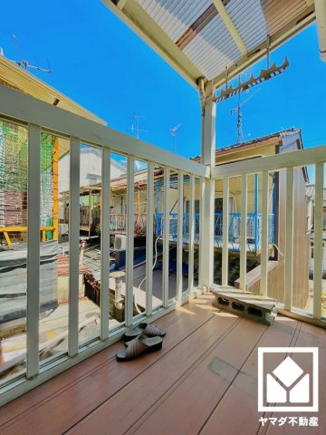 宇治市小倉町南浦の中古一戸建のバルコニー