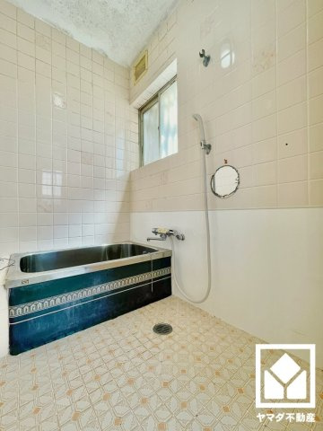 宇治市小倉町南浦の中古一戸建の浴室