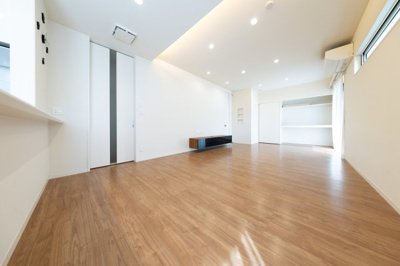 【居間・リビング】 | 津市久居中町 | LDK