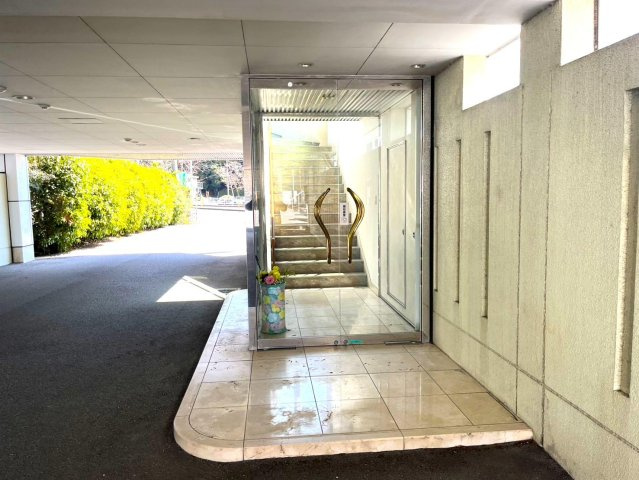 【玄関】 | 南国市篠原