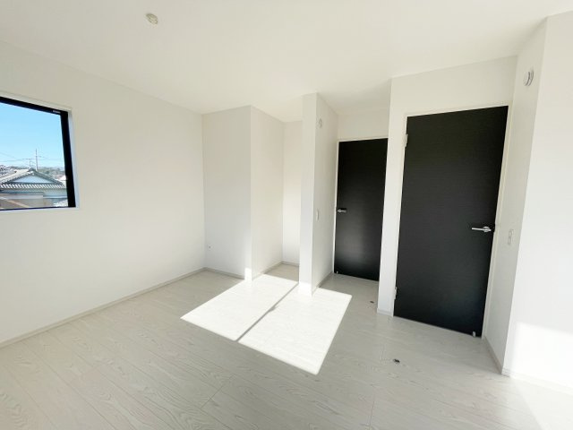 新築戸建・新築建売　いわき市平中神谷１期　Erdeの洋室