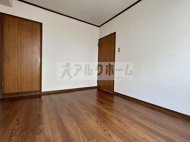 玉手山ハイツ１号館の洋室|玉手山ハイツ１号館