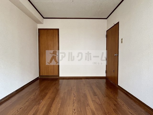 玉手山ハイツ１号館の子供部屋|玉手山ハイツ１号館