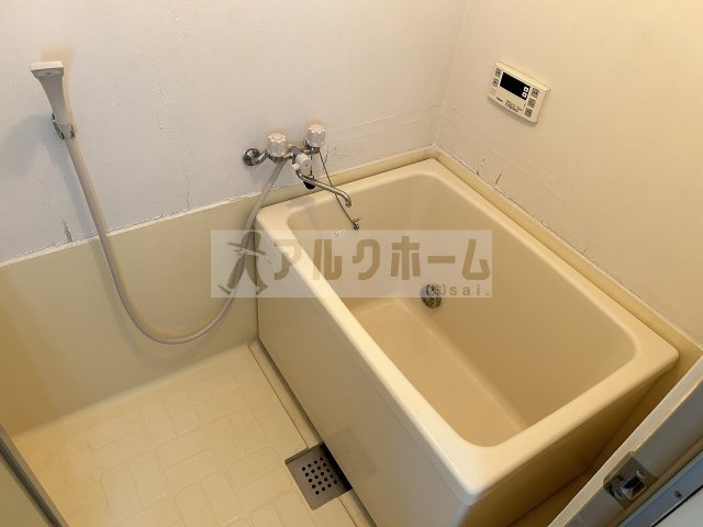 玉手山ハイツ１号館の浴室|玉手山ハイツ１号館