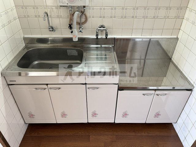 玉手山ハイツ１号館のキッチン|玉手山ハイツ１号館