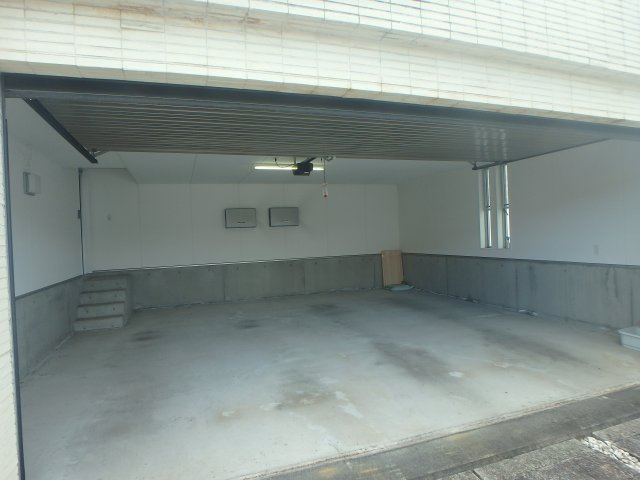 福島　とっても広いお庭のあるお家の駐車場