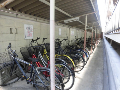 【駐車場】 | 大桐ハイツ北 | 屋根付きの駐輪場です。