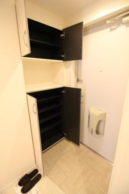 【玄関】 | ブリエロッシュ Ｕ