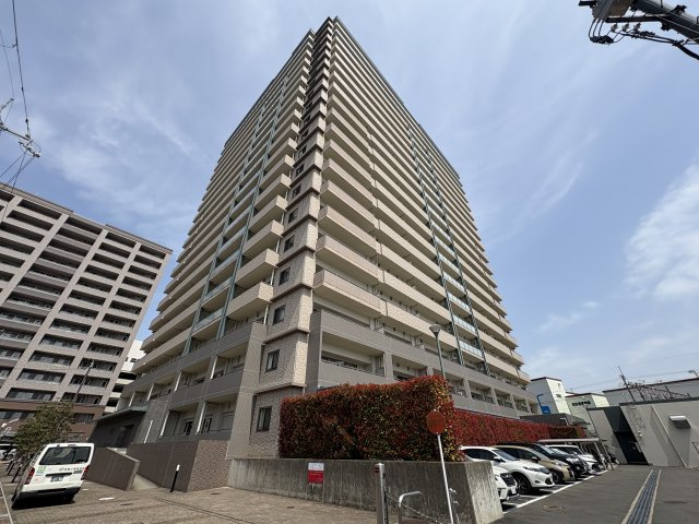 ローレルスクエア長岡京の外観