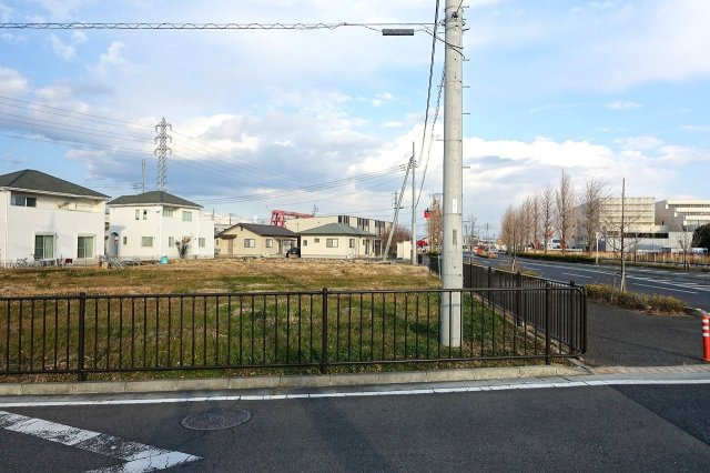 前橋市六供町　売地の外観|南側境界を西から東方向