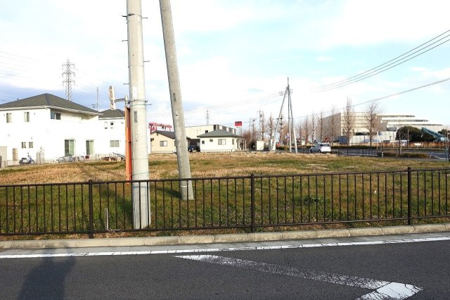 前橋市六供町　売地の外観|西から東方向