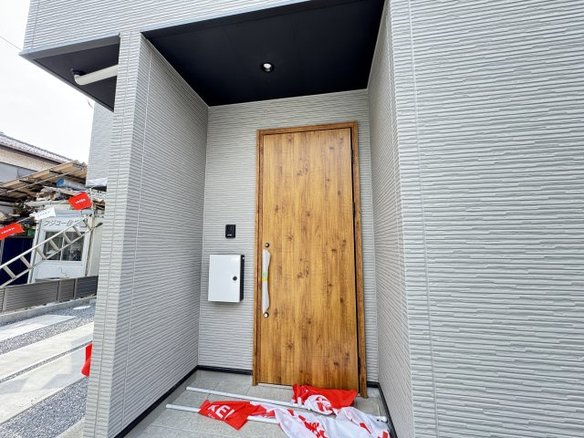 松戸市栗ケ沢新築戸建（栗ケ沢３期）のエントランス|エントランス・玄関ポーチ