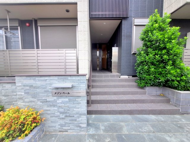 メゾンペールのエントランス