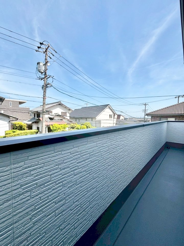 Terrechez　緑区黒沢台3期　全3棟　新築戸建のバルコニー