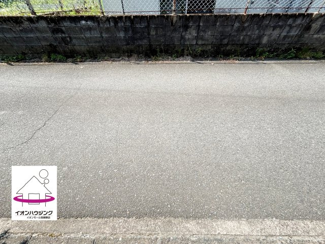 【筑紫野イオン3階にて10時〜21時まで営業中です！】 筑紫野イオンに来られた際は、お買い物ついでに気軽にお立ち寄りください♪ 所要時間20分程度の物件購入相談会も実施しております！