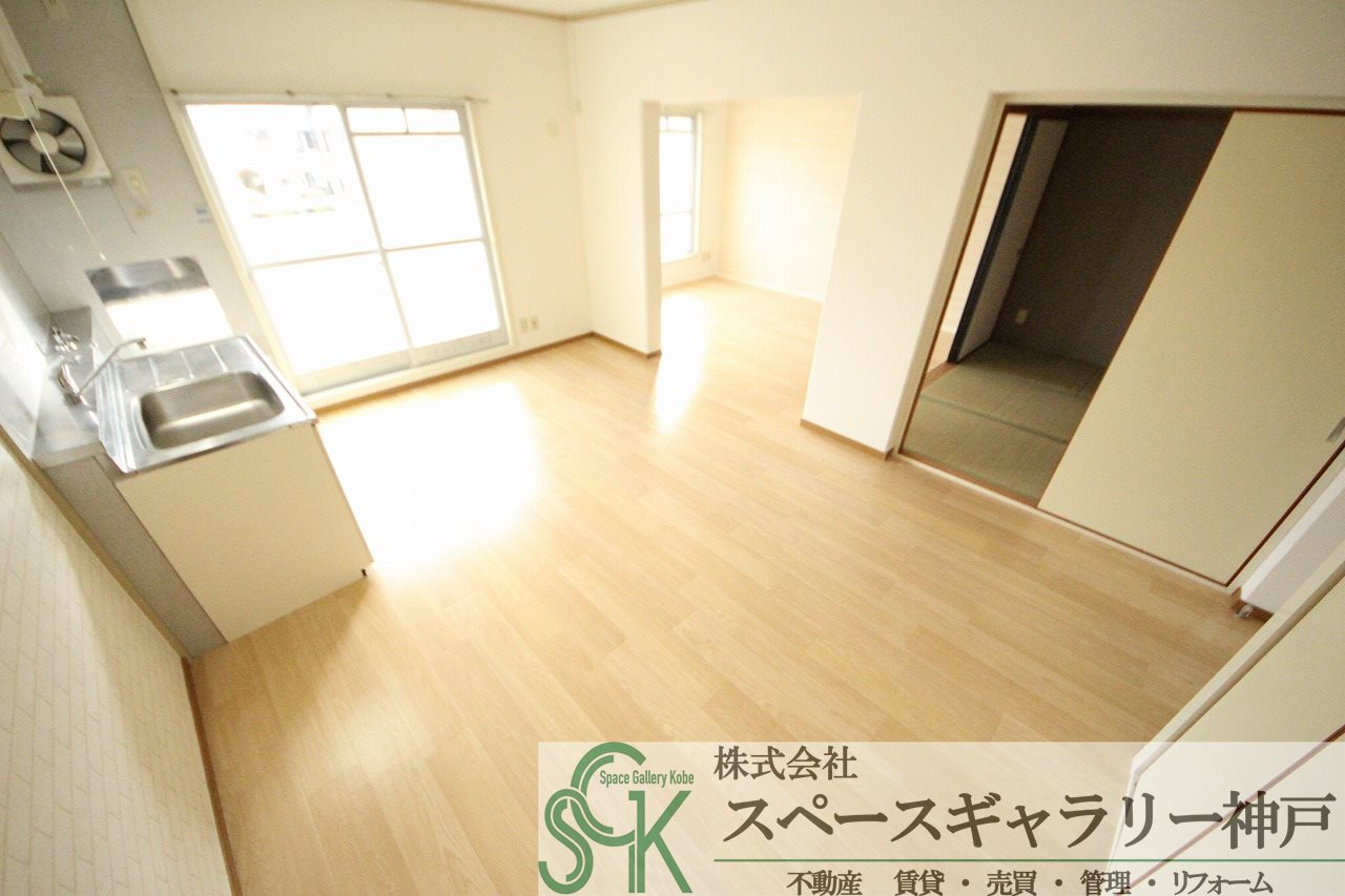 グリーンヒル名谷の居間・リビング|※お部屋により仕様が異なる場合があります※