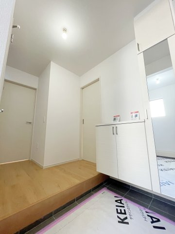 新築戸建・新築建売　いわき市平中神谷１期　Erdeの玄関