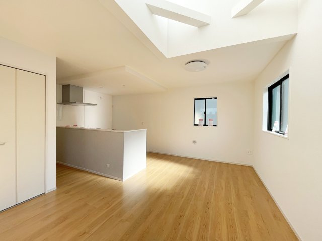 新築戸建・新築建売　いわき市平中神谷１期　Erdeの居間・リビング