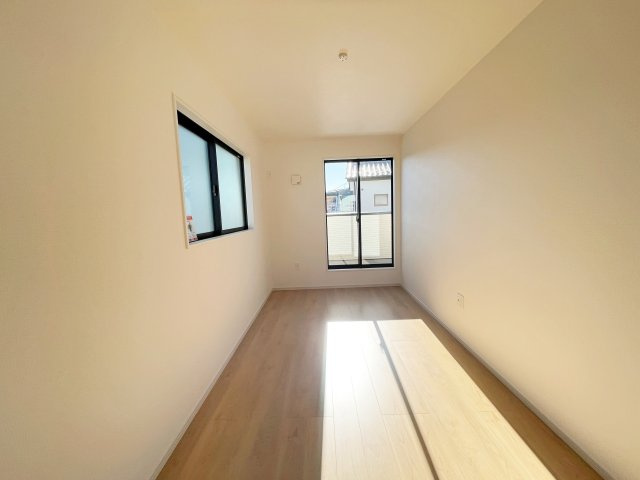 新築戸建・新築建売　いわき市平中神谷１期　Erdeの洋室