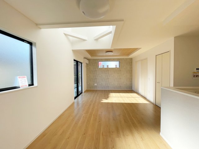 新築戸建・新築建売　いわき市平中神谷１期　Erdeの居間・リビング