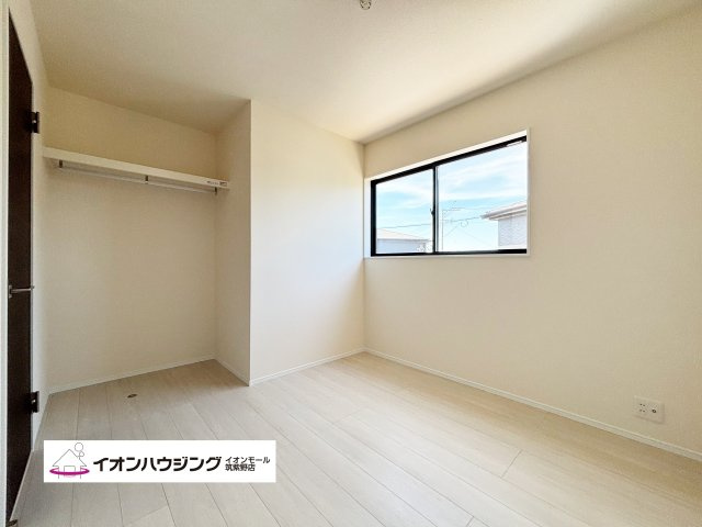 収納完備！洋服がたくさんあっても安心♪