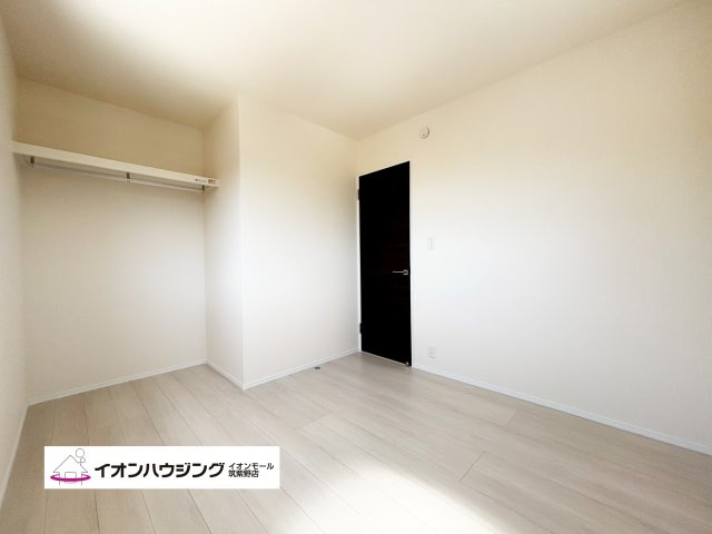 【筑紫野イオン3階にて10時〜21時まで営業中です！】 筑紫野イオンに来られた際は、お買い物ついでに気軽にお立ち寄りください♪ 所要時間20分程度の物件購入相談会も実施しております！