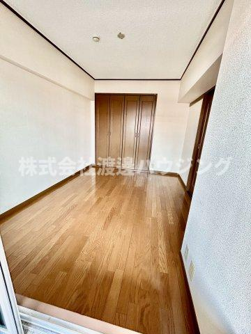 テラジハイツ1号館の寝室