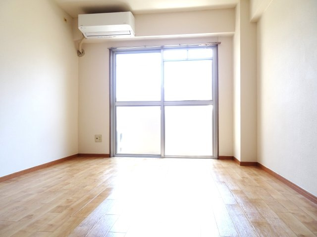 エスポアトミダの内装