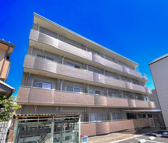 エスポアトミダの外観